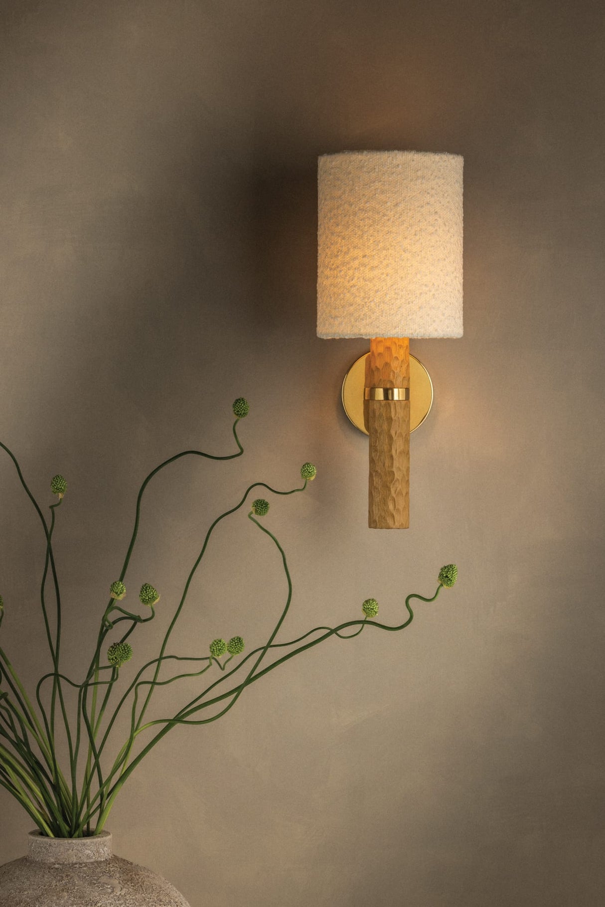 Hilary Matt Jones Wall Sconce Sconces H1154101-AGB 197292785750