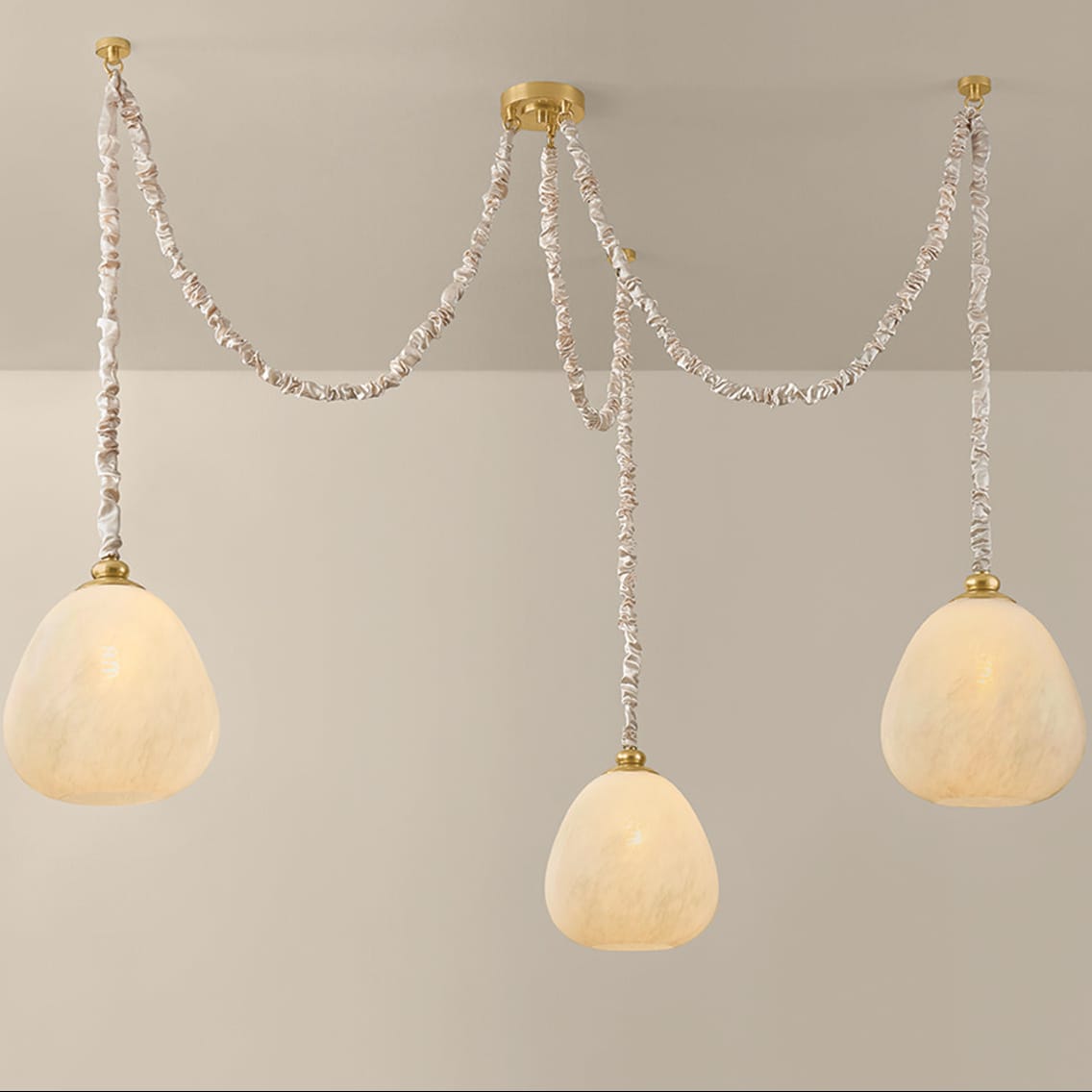 Hilary Matt Remi Chandelier Chandeliers H1150803-AGB 197292998853