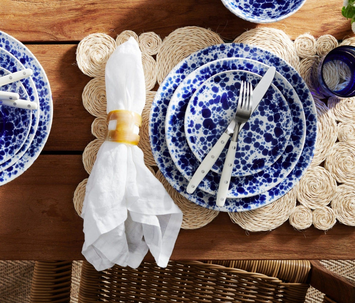 Jones Flatware Set (5 Piece Set) Flatware