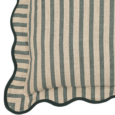 Linea Accent Cushion Throw Pillows