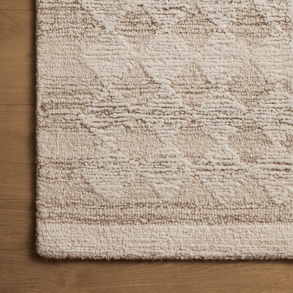 Loloi Magnolia Home Rae Rug - Natural/Ivory Rugs