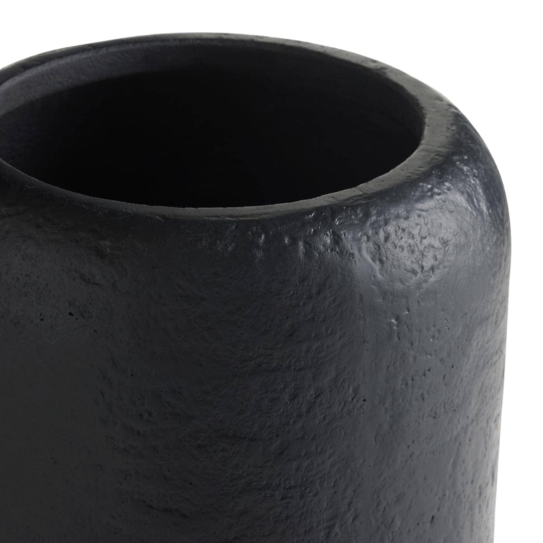 Lorenzo Concrete Outdoor Planter