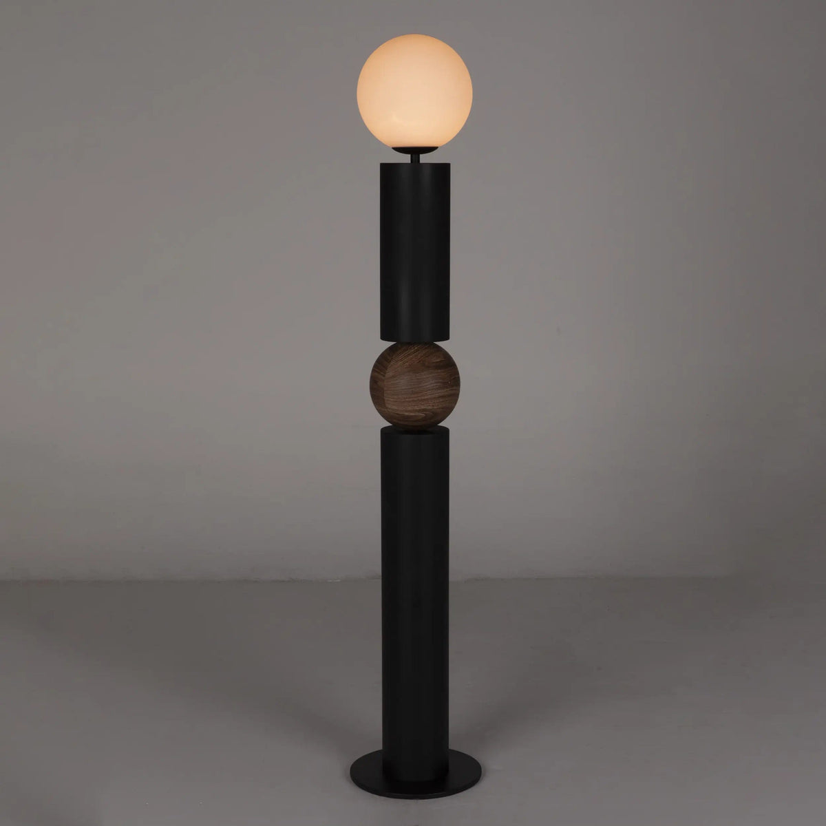 Max Floor Lamp – Meadow Blu