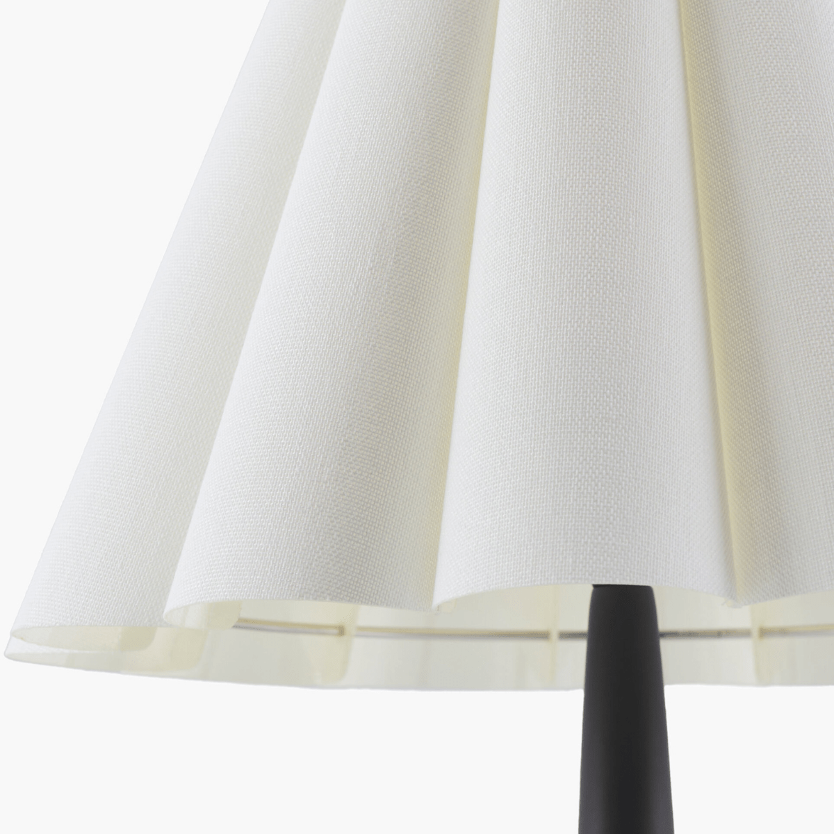 Melissa Table Lamp Lamps