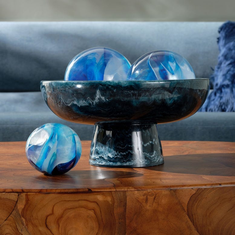 Menzel Bowl Centerpiece + Accent Bowls