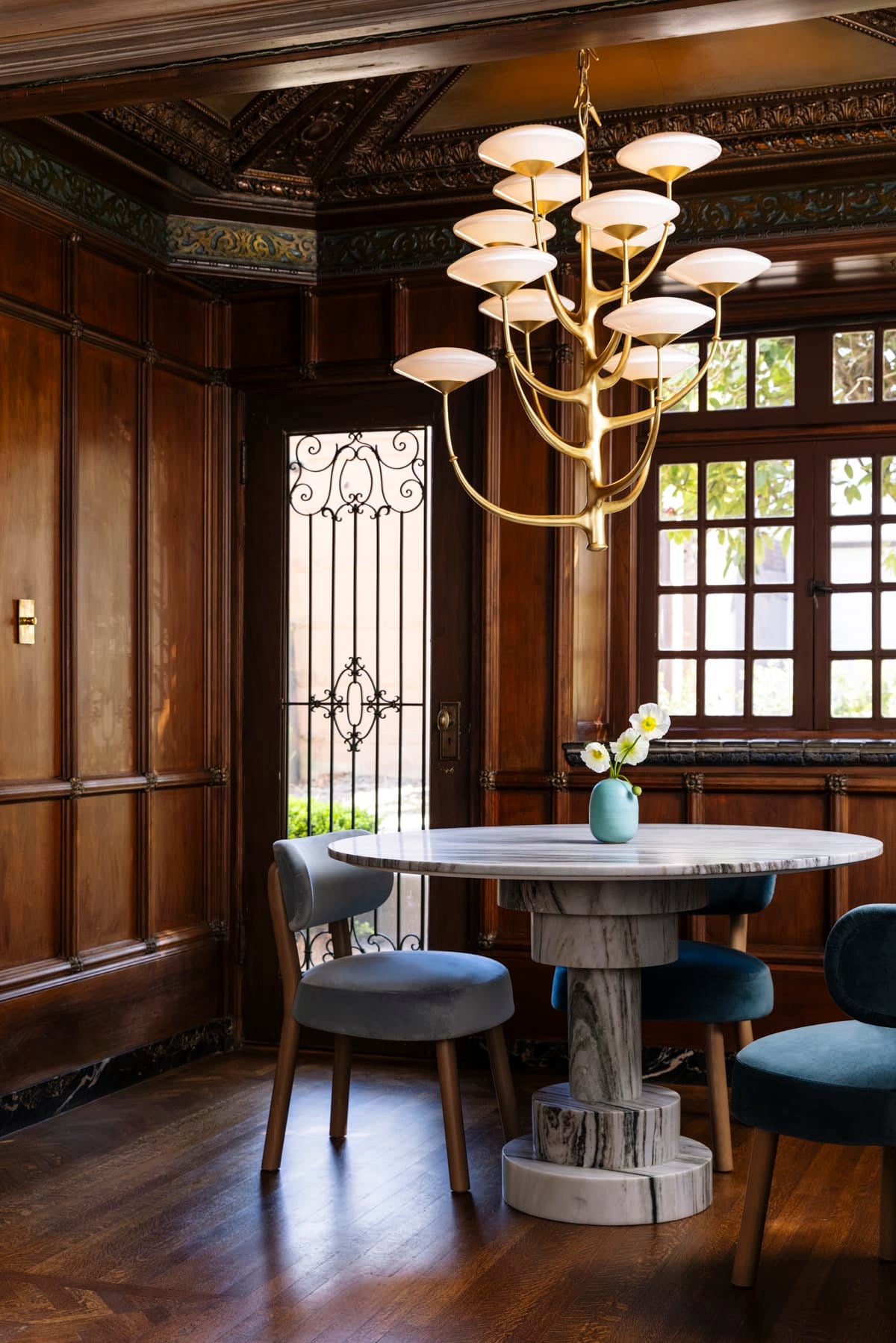 Noz Nozawa Pluro Chandelier Chandeliers