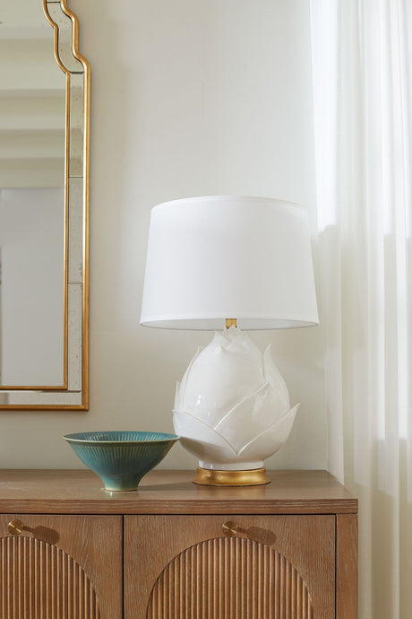 Nyle Bowl Decor NYL-1923-138