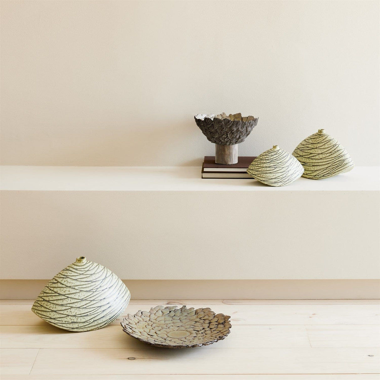 Petaled Pedestal Compote Decorative Object 7.10760