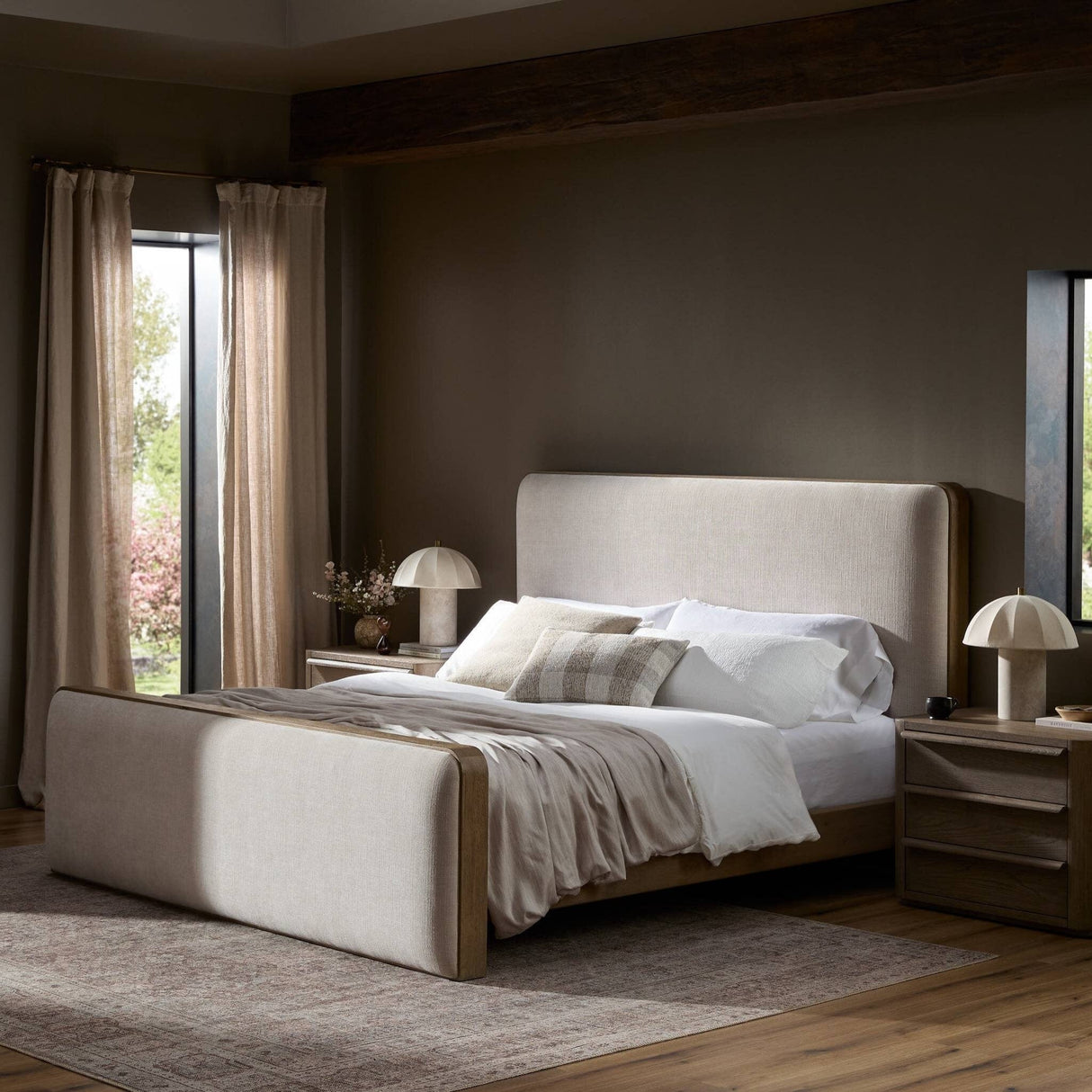 Pierce Bed Bed