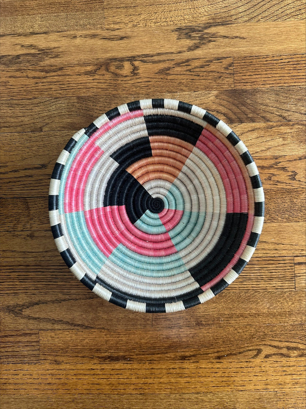 Aelfie Vintage Basket