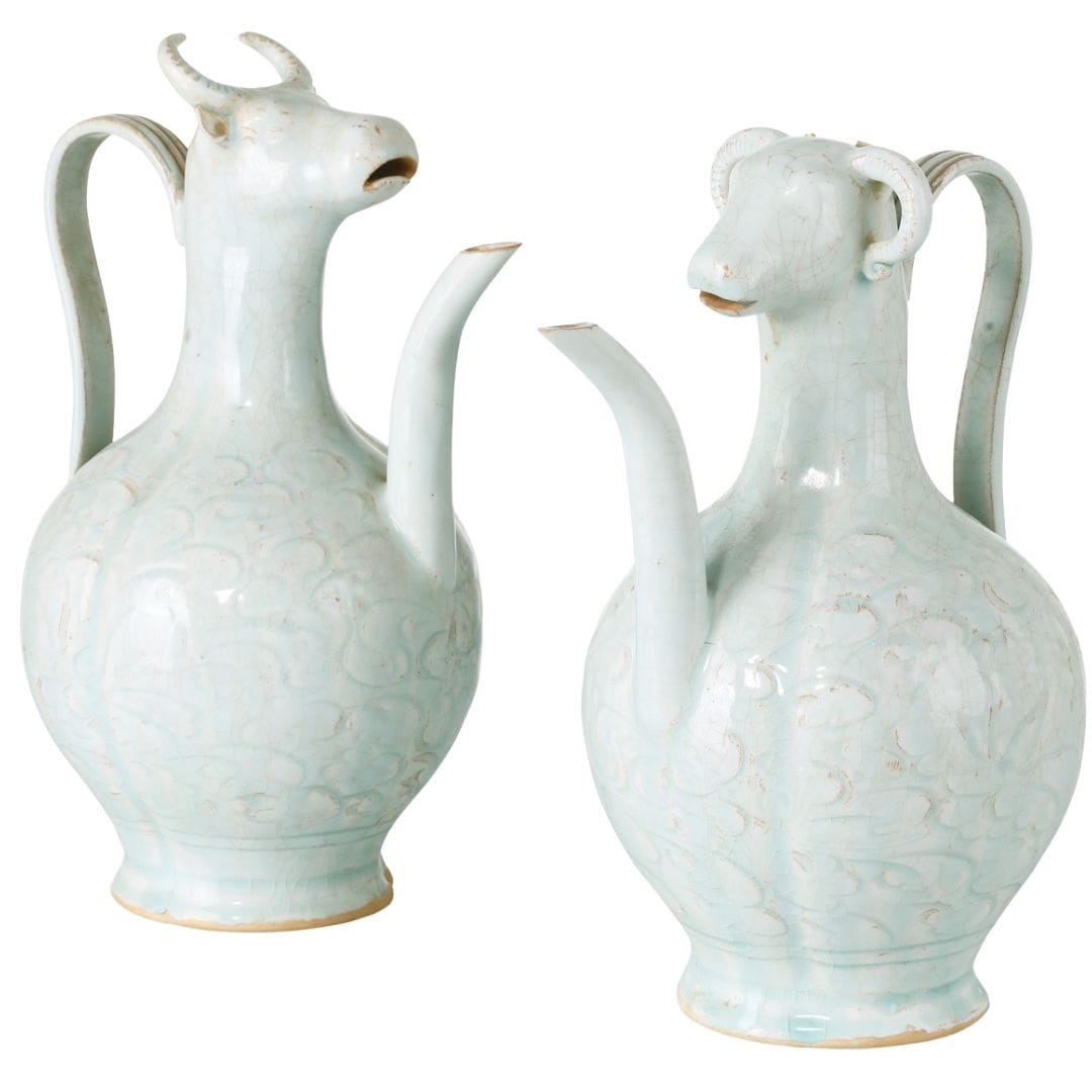 Ritual Hunting Bottle Vases