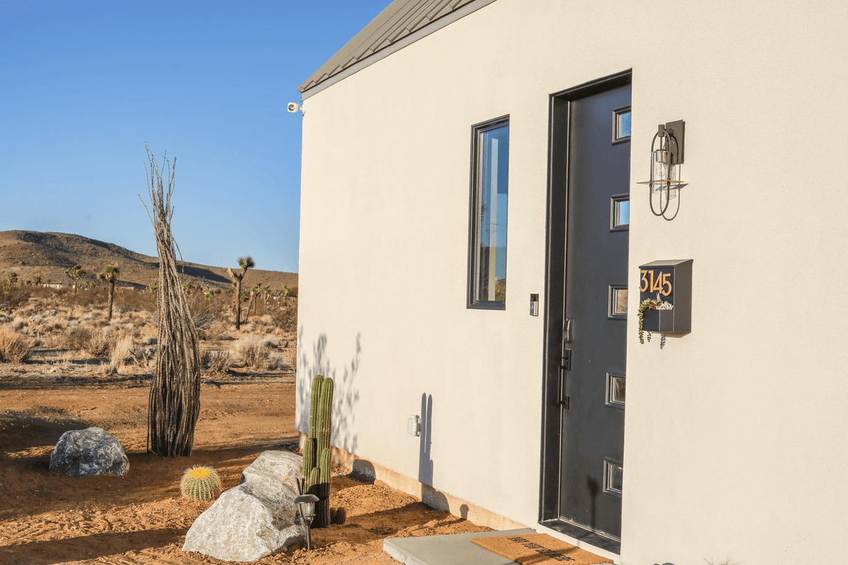 Smyth Outdoor Wall Sconce Outdoor Lighting B6393-TBZ/BBA 782042464391