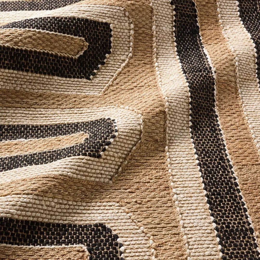 Song of the Sahara Ushari Rug Area Rugs