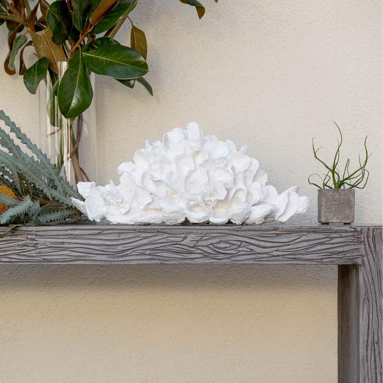 Sonia Outdoor Sculpture Outdoor Decor OBJSONIAWH