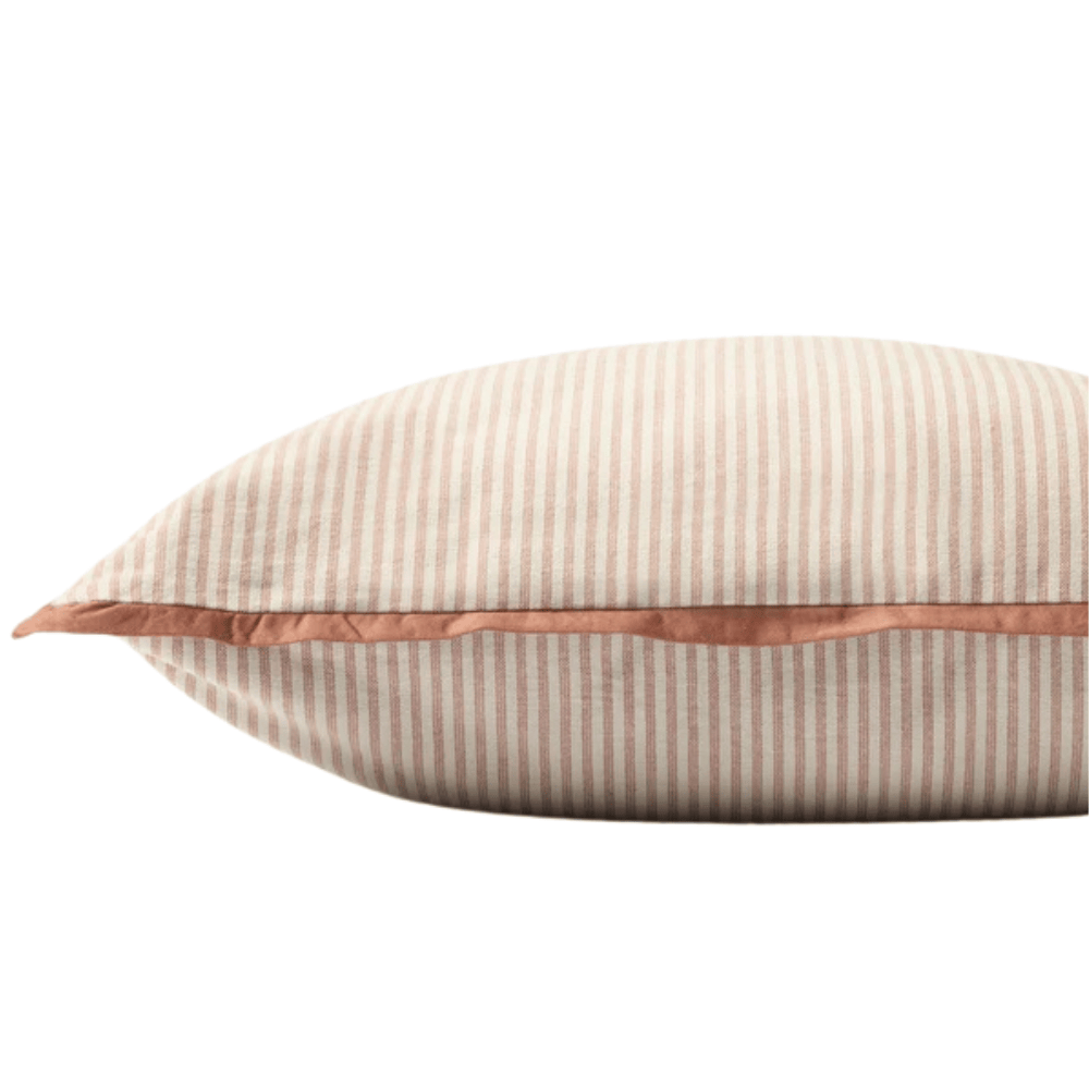 Sullivan Pillow Throw Pillows