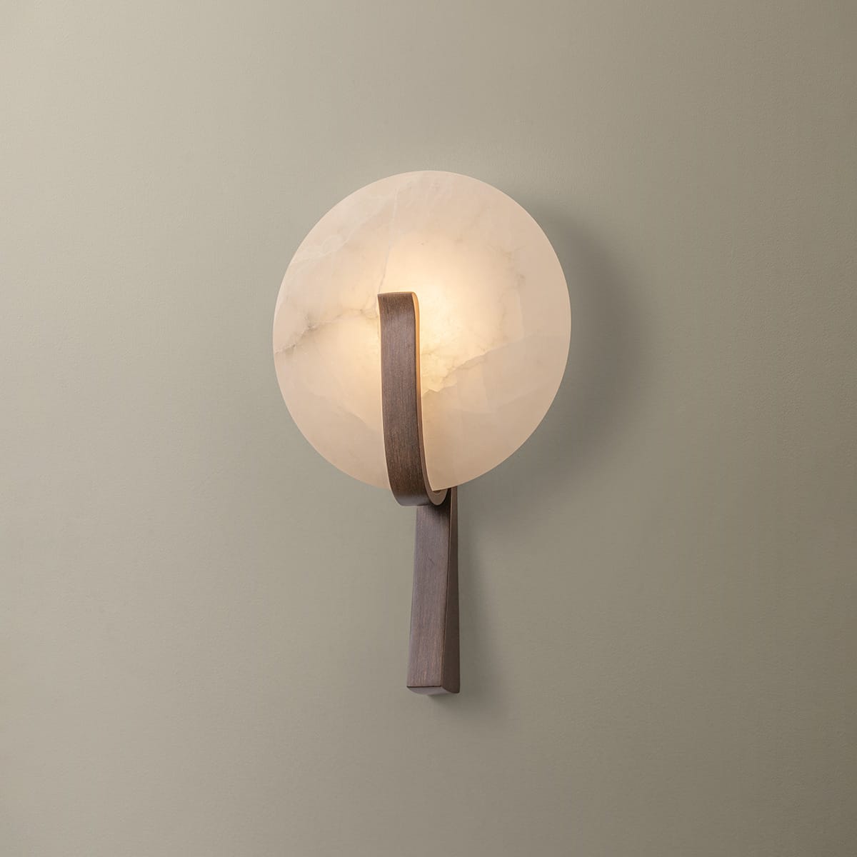 Thira Wall Sconce Sconces