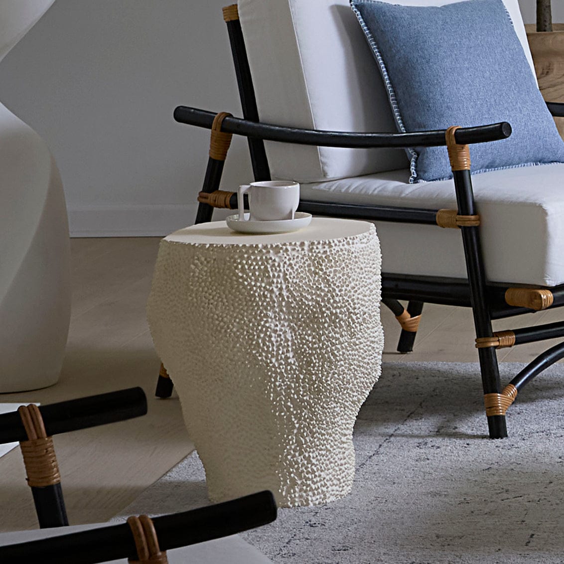Uni Outdoor Side Table Outdoor Side Tables