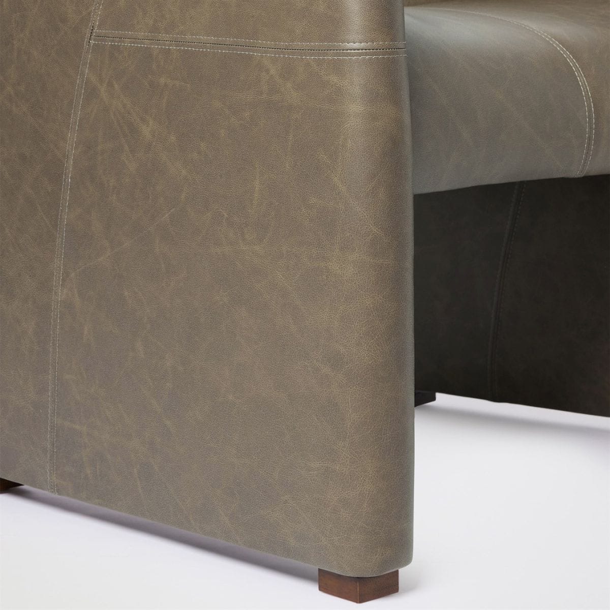 Winchester Chair Occasional + Accent Chairs JF2000