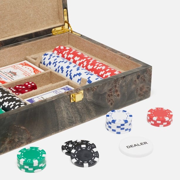 Windsor Poker Game Set Decorative Object