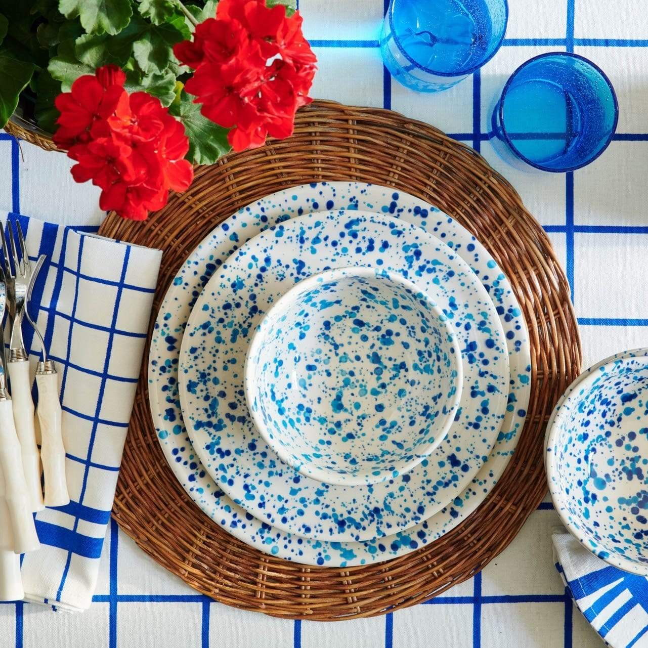Mark D. Sikes Dinnerware (Set of 4) – Meadow Blu