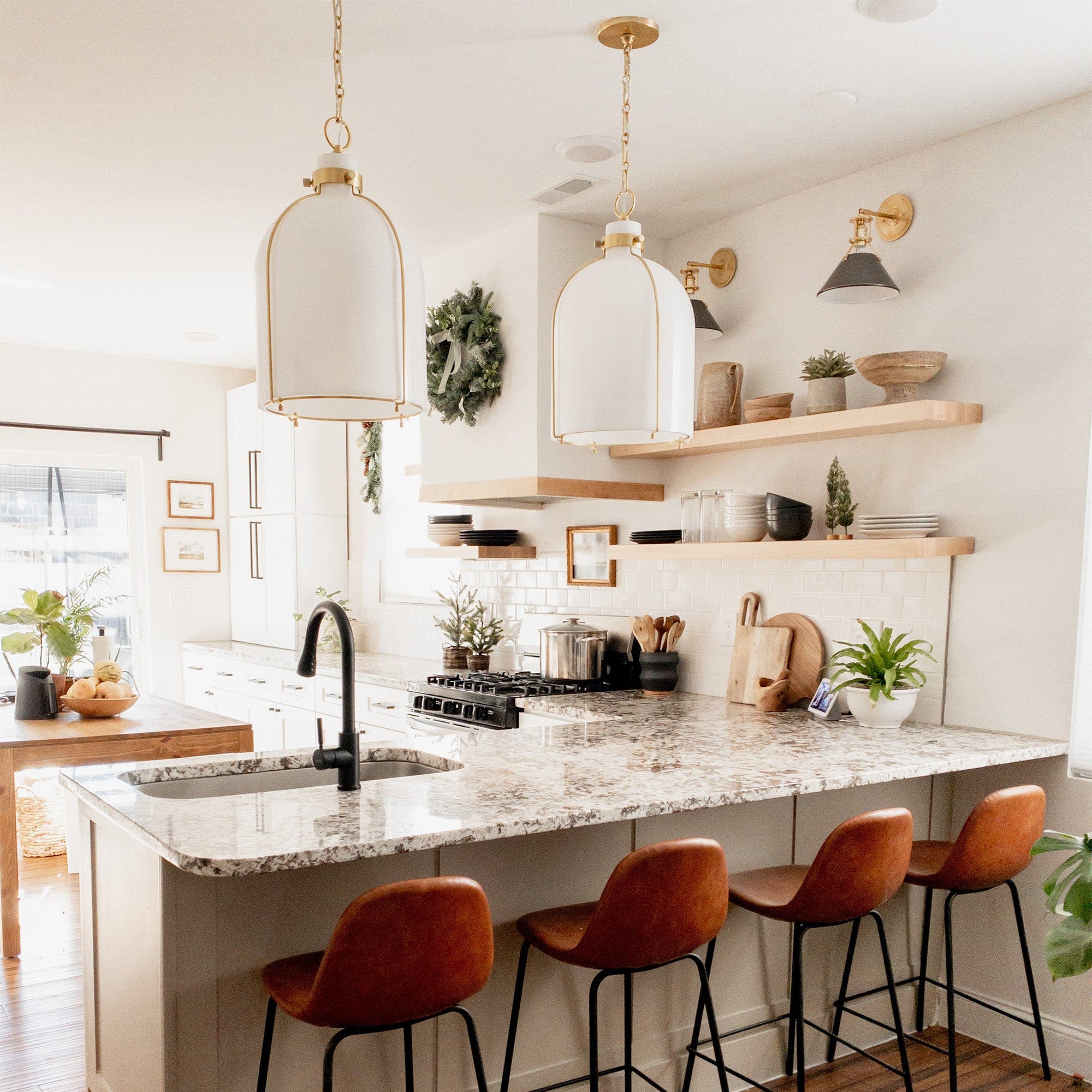 Eldridge Pendant – Meadow Blu