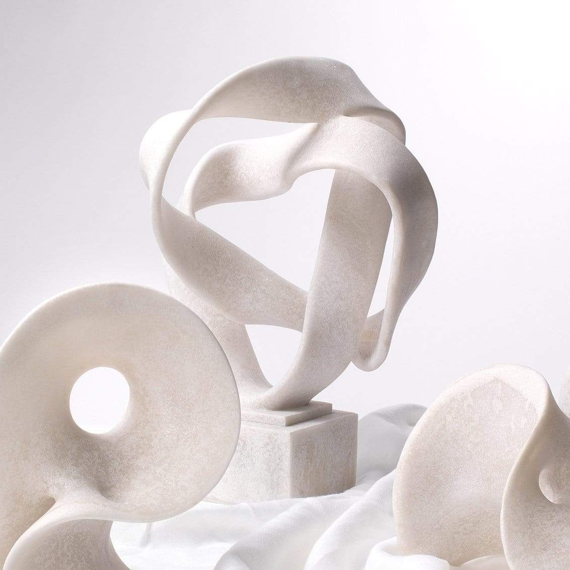 Intertwined Object on Stand