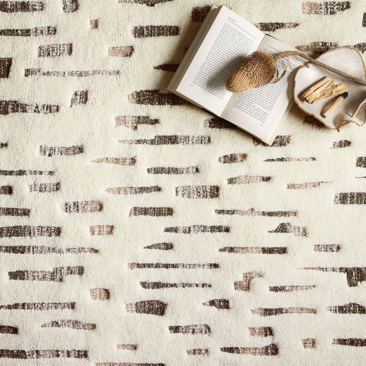 Loloi Rug Ivory/Forest Meadow Blu