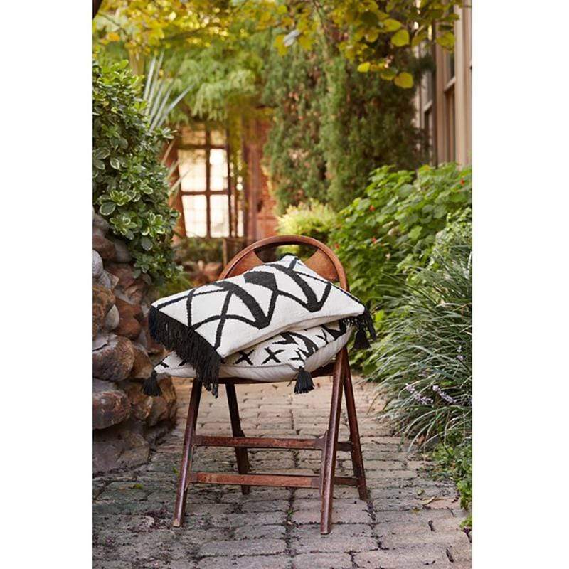 Indoor Outdoor Black Ivory Pillow Meadow Blu