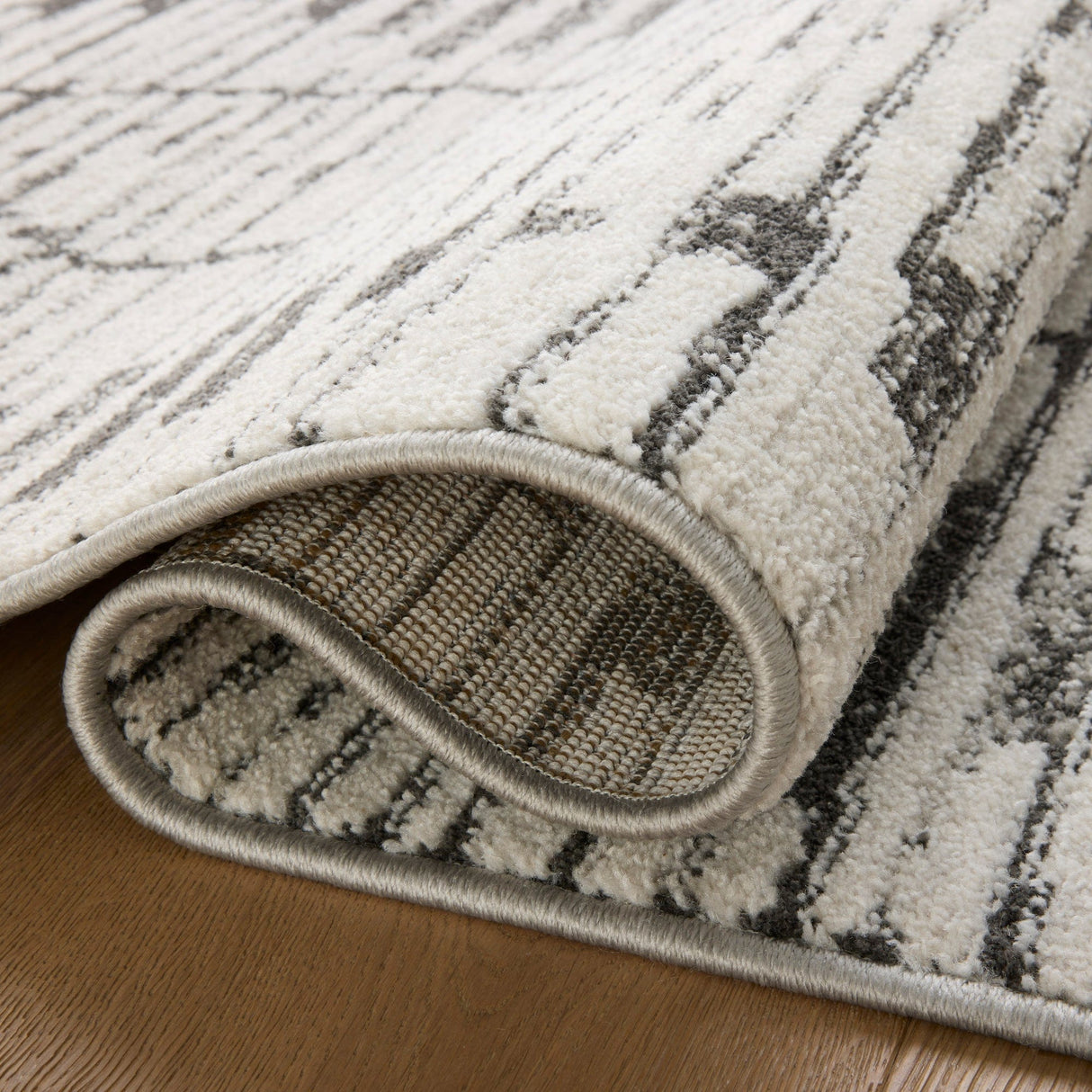 Loloi Kamala Rug - Ivory/Charcoal Rugs