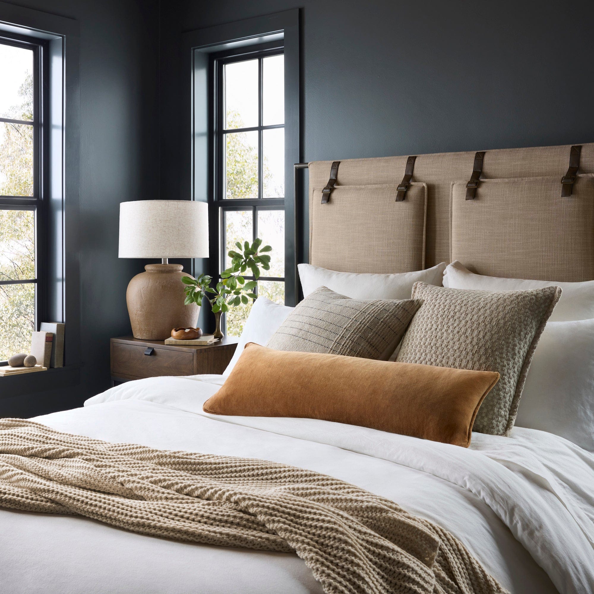 Loloi Magnolia Home Pillow Meadow Blu